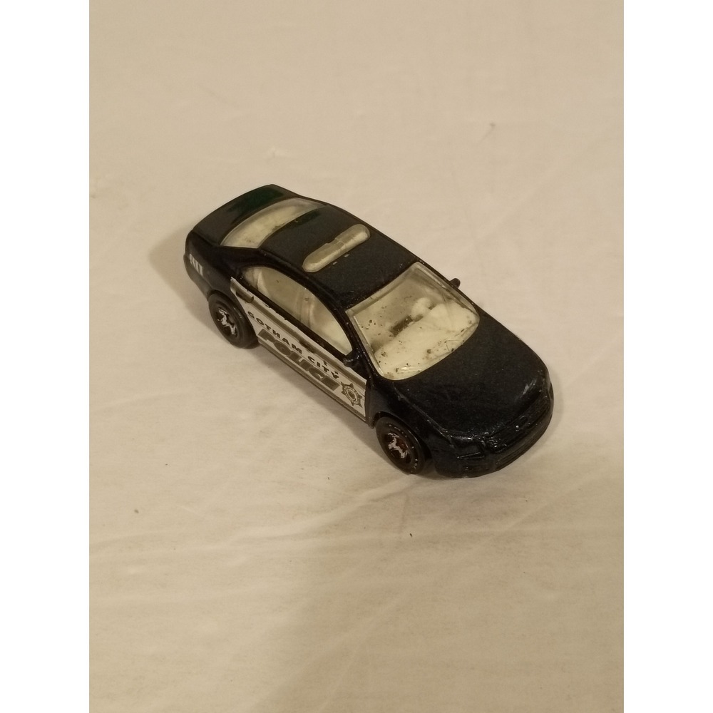 Hot Wheels Ford Fusion Gotham City Police Car GCPD Batman DC Comics Black White